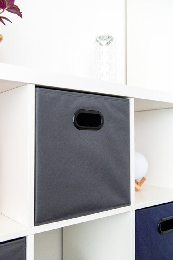 2eeb6de6f8b43fdcf3a574e562750a70.jpg GREY box