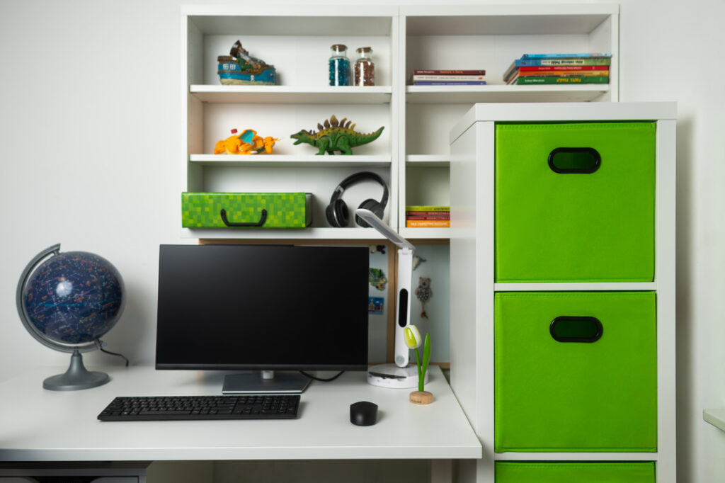 Light green Kallax box
